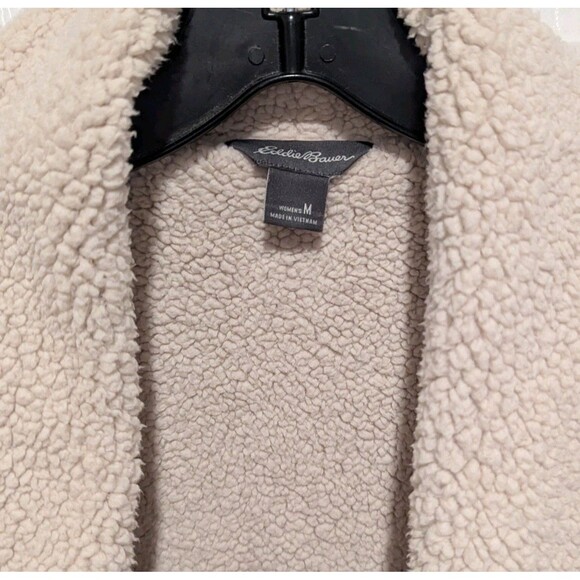 Eddie Bauer Women’s Medium Red Buffalo Plaid Open Front Sherpa Lined Cardigan - Picture 6 of 7